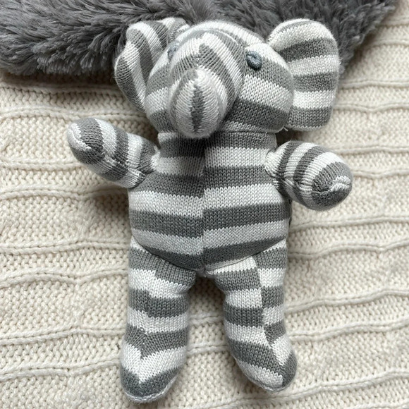 Baby elephant security blanket/plush. Gray and white. 12”x 11”. - Picture 4 of 6